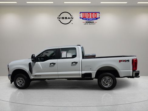 Used 2024 Ford F250 XL w/ FX4 Off-Road Package AWD/4WD image 5