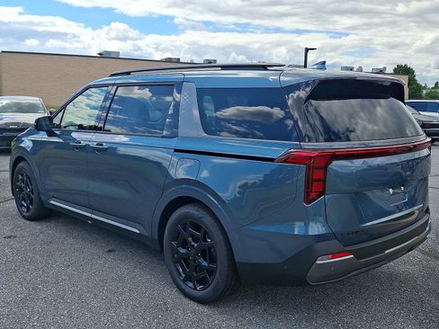New 2026 Kia Carnival SX FWD image 4