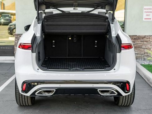 New 2026 Jaguar F-PACE R-Dynamic S image 21