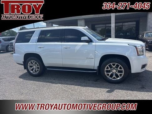 Used 2016 GMC Yukon SLT w/ HD Trailering Package AWD/4WD image 3