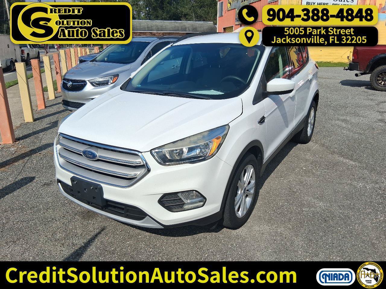 Used 2018 Ford Escape SE AWD/4WD image 1