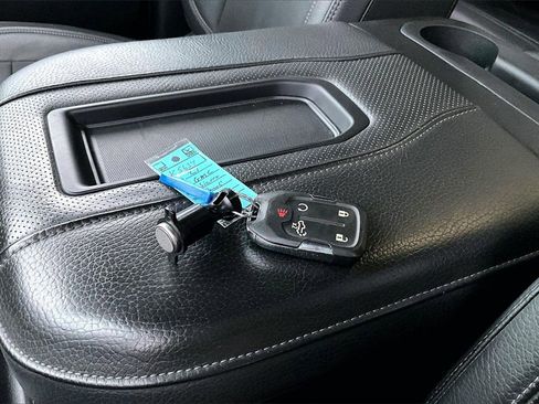 Used 2021 GMC Sierra 1500 Denali w/ Denali Ultimate Package image 10