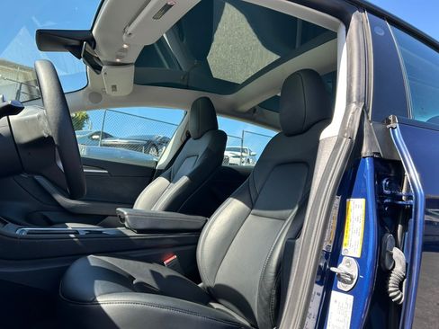 Used 2023 Tesla Model 3 Standard Range RWD image 15