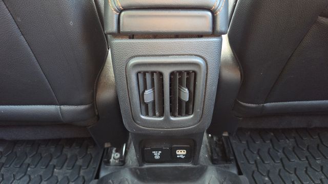 Used 2018 Jeep Compass Limited w/ Navigation Group AWD/4WD image 12