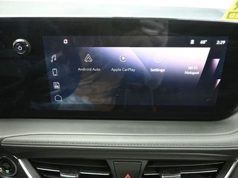 Used 2025 Buick Encore GX Preferred AWD/4WD image 19