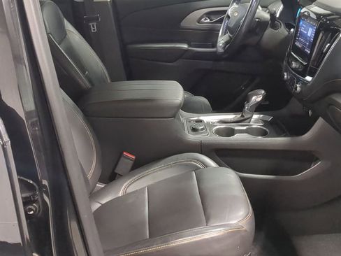 Used 2021 Chevrolet Traverse LT w/ LT Premium Package FWD image 22
