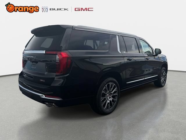 New 2026 GMC Yukon XL Denali w/ Sun & Power Step Package AWD/4WD image 3