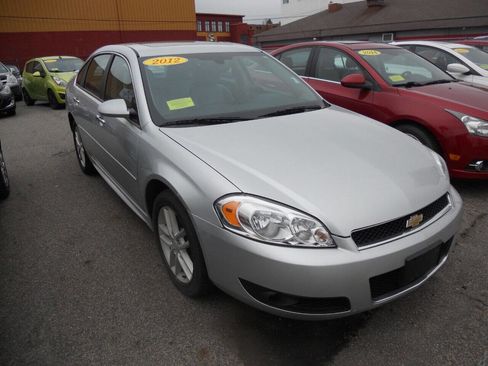 Used 2012 Chevrolet Impala LTZ image 2