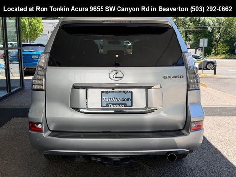 Used 2016 Lexus GX 460 w/ Premium Package AWD/4WD image 6