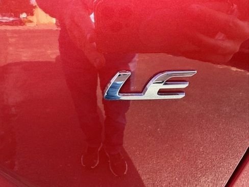 Certified 2024 Toyota Corolla Cross LE image 32