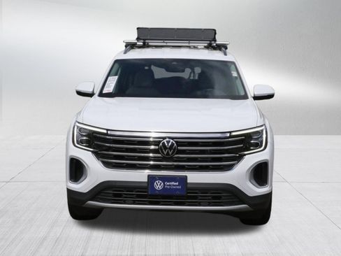 Certified 2025 Volkswagen Atlas SE AWD/4WD image 2