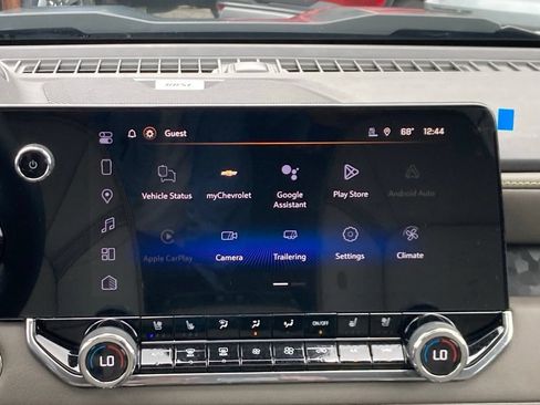 New 2026 Chevrolet Colorado ZR2 w/ Technology Package AWD/4WD image 13