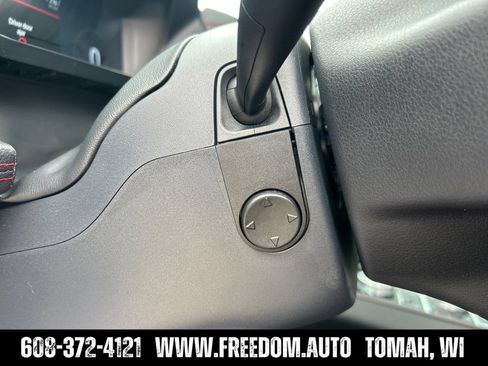 Used 2024 Ford Expedition Max Limited AWD/4WD image 32