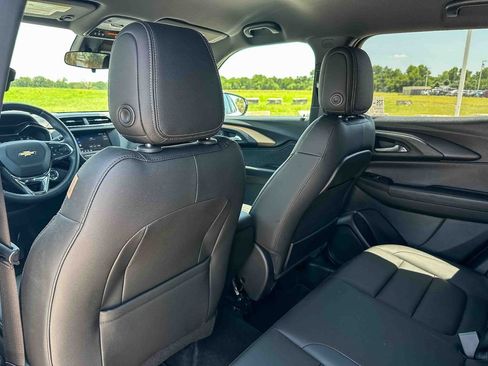 Used 2023 Chevrolet TrailBlazer ACTIV AWD/4WD image 16
