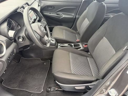 Used 2024 Nissan Versa S w/ Trunk Package FWD image 19