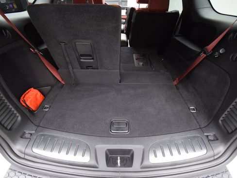 Used 2023 Dodge Durango SRT image 31