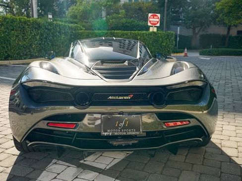 Used 2018 McLaren 720S Performance image 25