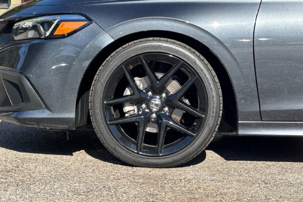 Used 2022 Honda Civic Sport image 24