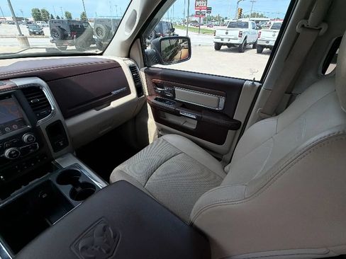 Used 2013 RAM 1500 Laramie w/ Convenience Group AWD/4WD image 49