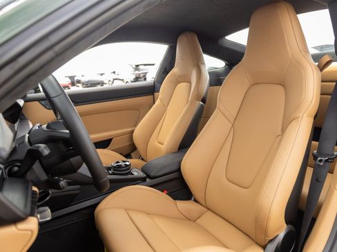Certified 2026 Porsche 911 GT3 RWD image 5