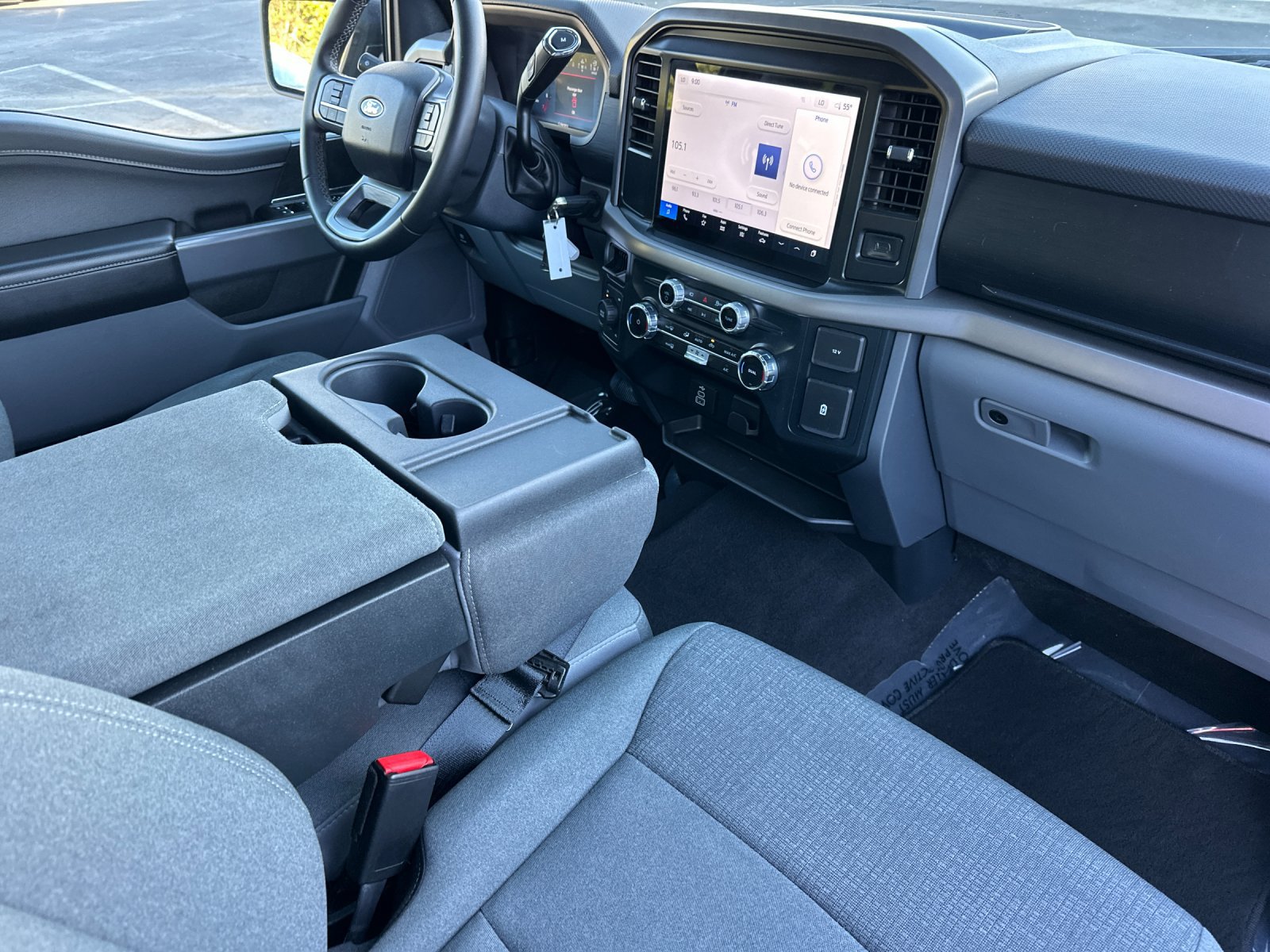 Used 2025 Ford F150 XLT w/ Equipment Group 301A Standard AWD/4WD image 14