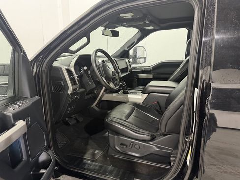 Used 2020 Ford F150 Lariat w/ Equipment Group 502A Luxury image 16