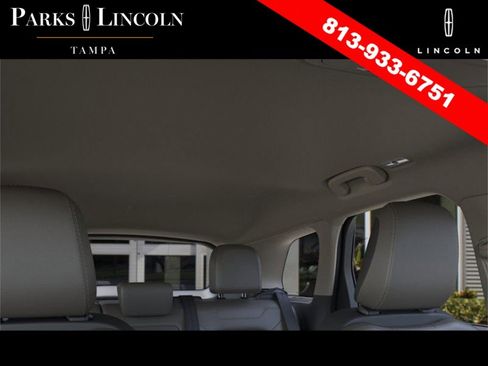 New 2026 Lincoln Corsair Premiere image 22