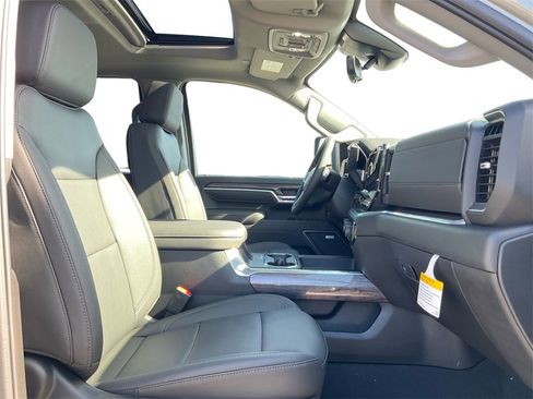 New 2026 Chevrolet Silverado 2500 LTZ w/ LTZ Convenience Package image 25