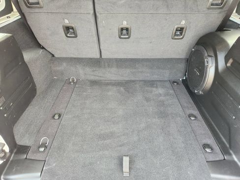 Used 2023 Jeep Wrangler Unlimited Sahara AWD/4WD image 41
