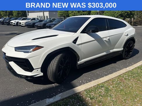 Used 2024 Lamborghini Urus S image 5