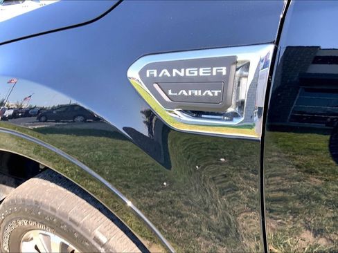 Used 2021 Ford Ranger Lariat w/ FX4 Off-Road Package AWD/4WD image 4