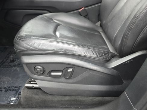 Used 2017 Audi Q7 3.0T Premium Plus image 28