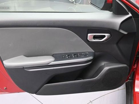 Used 2025 Kia K4 FWD image 16