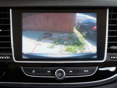 Used 2018 Buick Encore Preferred FWD image 29
