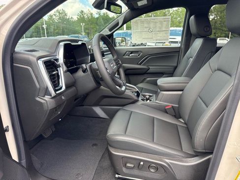 New 2026 GMC Canyon Elevation w/ Convenience Package RWD image 14