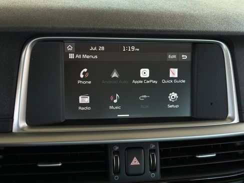 Used 2020 Kia Optima LX image 31