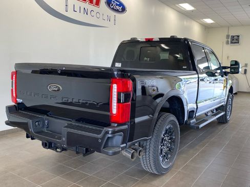 New 2026 Ford F250 XLT w/ XLT Premium Package AWD/4WD image 7