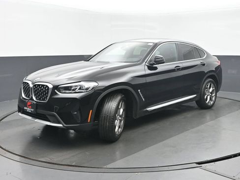 Used 2023 BMW X4 xDrive30i AWD/4WD image 7