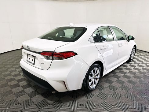 Used 2024 Toyota Corolla LE FWD image 3