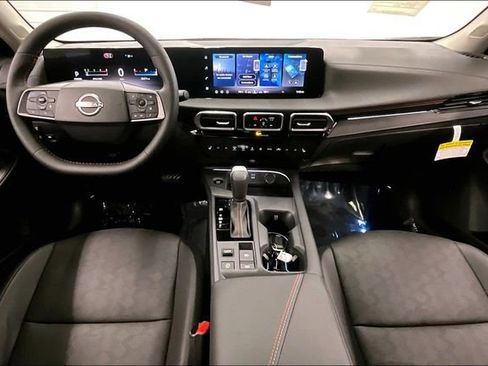 New 2026 Nissan Sentra SR w/ SR Premium Package FWD image 6