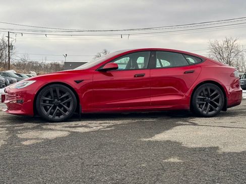 Used 2021 Tesla Model S Plaid image 6