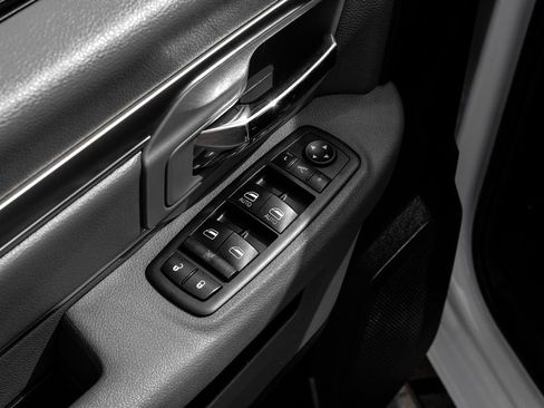 Used 2017 RAM 1500 Big Horn image 40