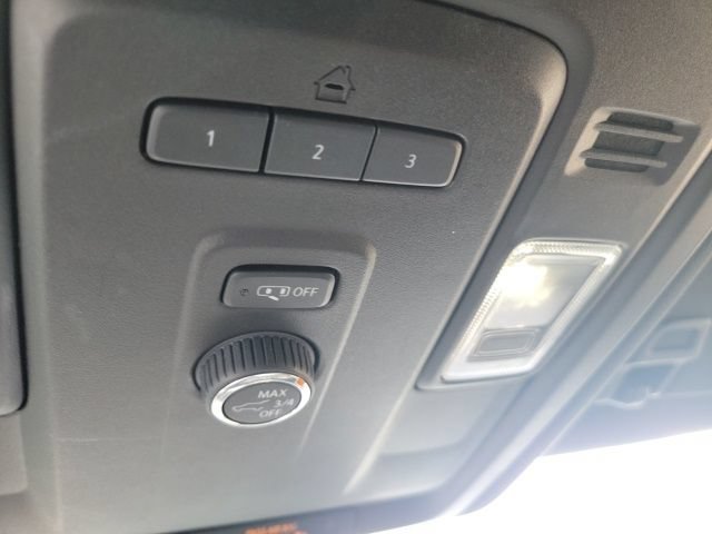 Certified 2022 Chevrolet Suburban LT AWD/4WD image 20