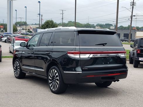 Used 2024 Lincoln Navigator Black Label AWD/4WD image 7