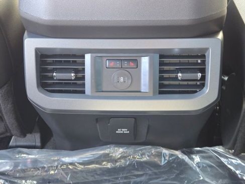 New 2025 Ford F350 Lariat w/ Lariat Ultimate Package image 42