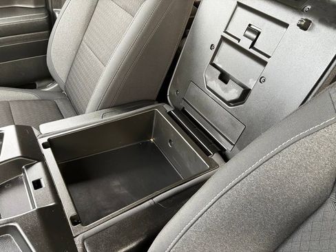 Used 2024 Chevrolet Silverado 1500 LT image 29