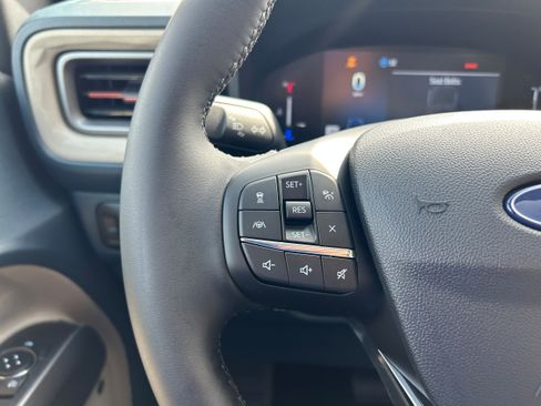 New 2025 Ford Maverick Lariat image 50