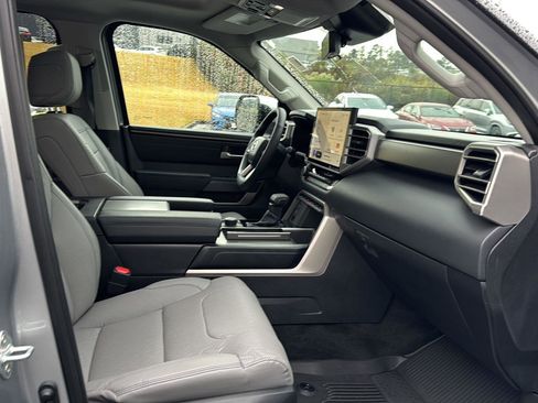 Used 2024 Toyota Sequoia SR5 image 10