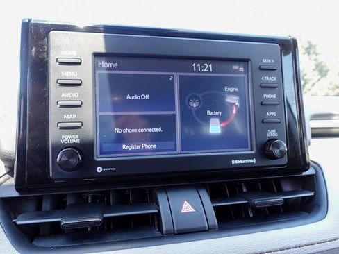 Used 2022 Toyota RAV4 XLE image 19