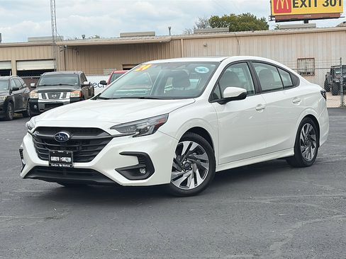 Used 2024 Subaru Legacy Limited image 2